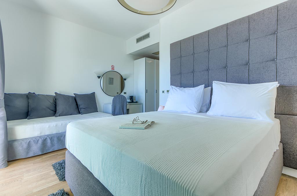 deluxe room